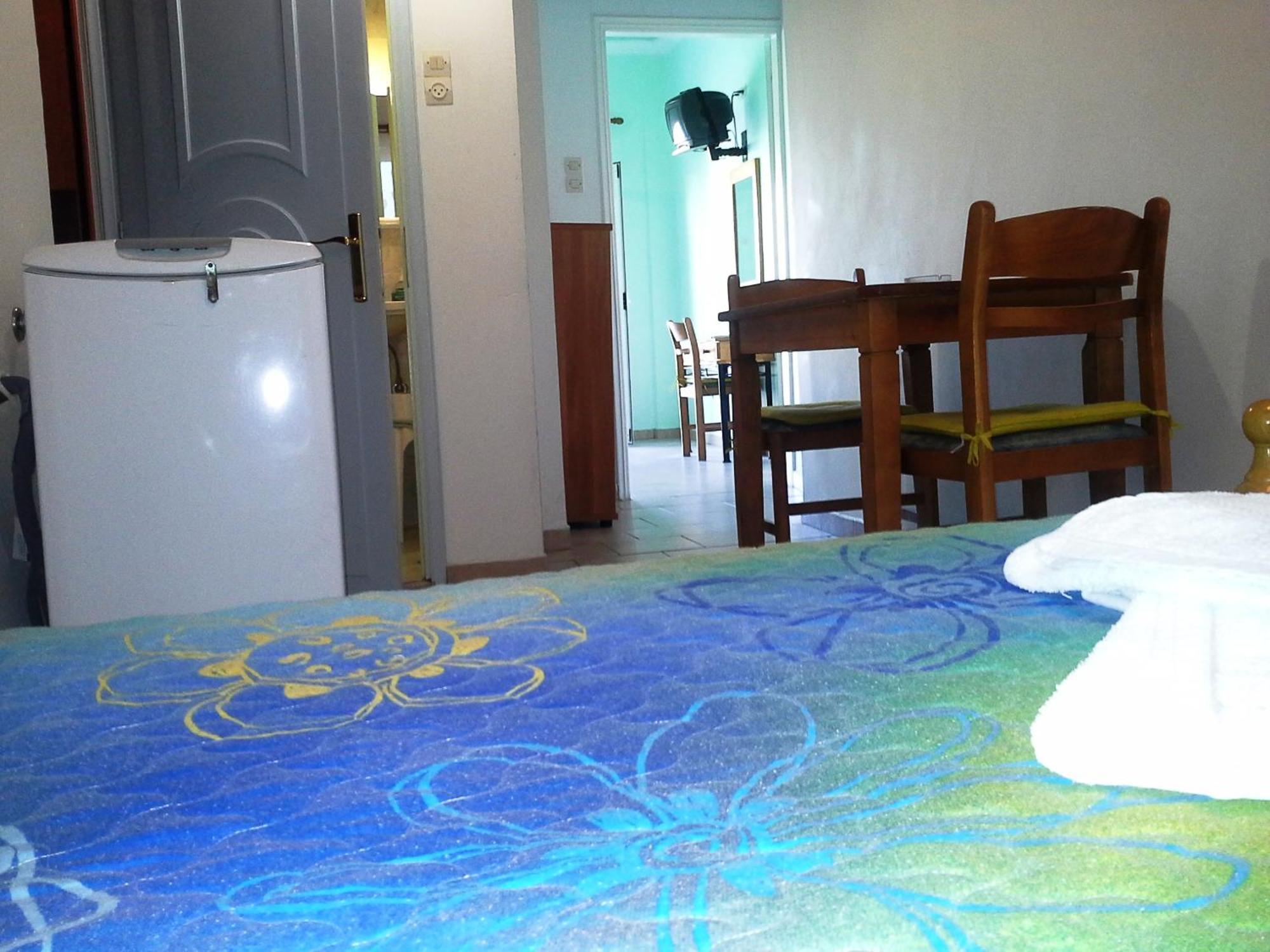 Apergis Rooms Ермополи Стая снимка